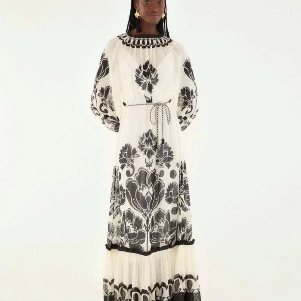 ♥️ NWT - FARM Rio Cream floral arabesque rope belt maxi dress size Large